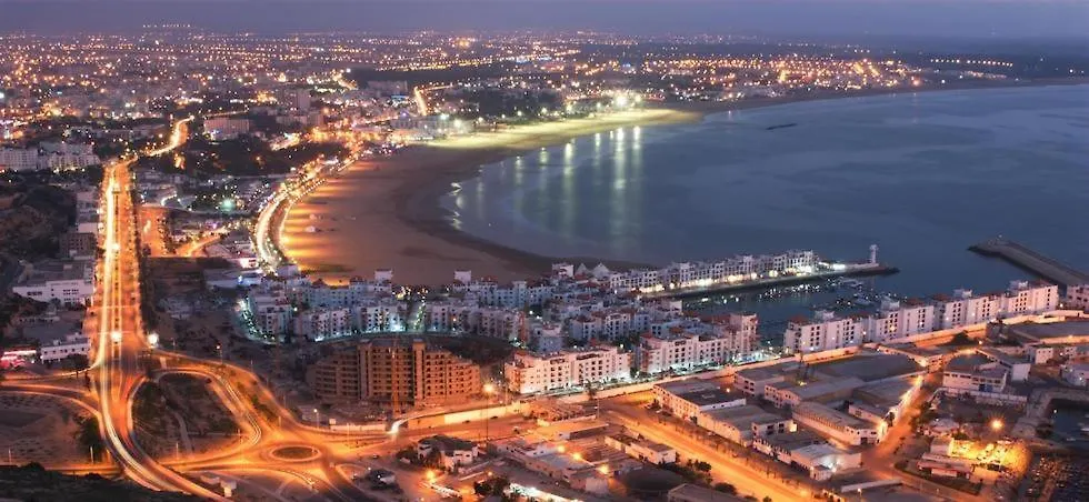 Tres Haut Standing Piscine, Plage + Netflix Agadir